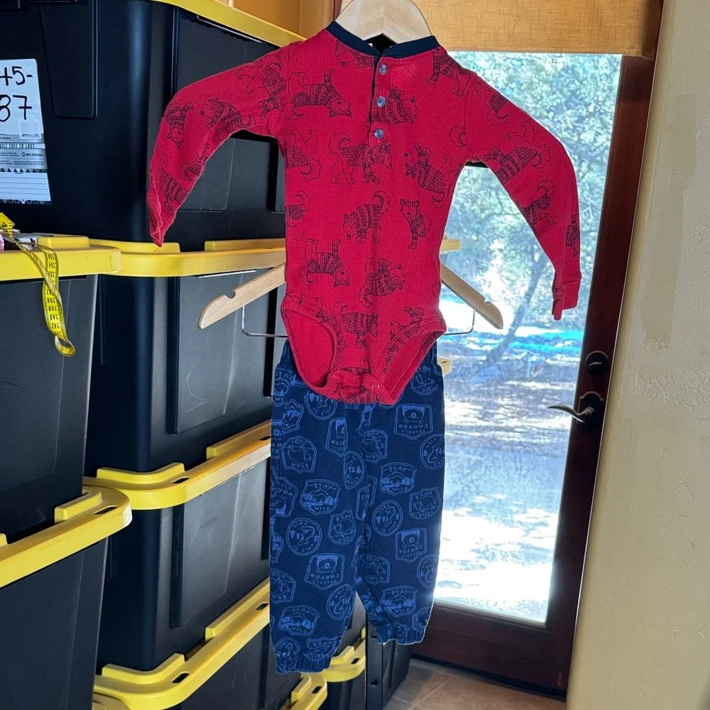 Carter’s Red Thermal Henley Bodysuit & Blue Animal Jogger Pants Set | 24 Months